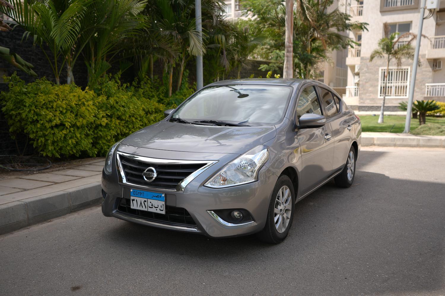 تأجير سيارة بسائق خاص